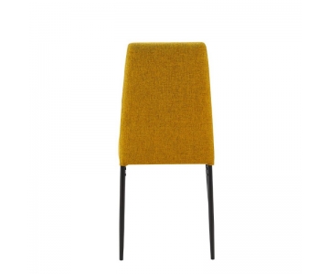 Sedia Adara imbottita in tessuto senape, con struttura metallo colore nero